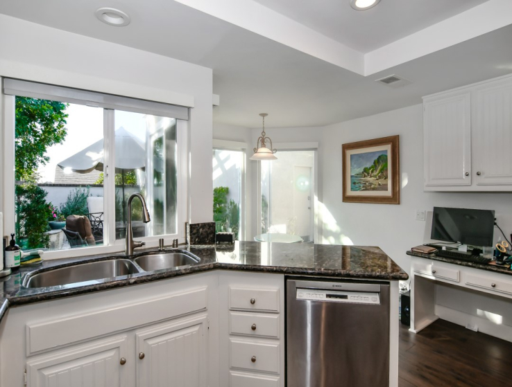 3 Bed Home for Sale in Corona del Mar, California