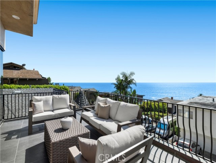 4 Bed Home for Sale in Laguna Beach, California