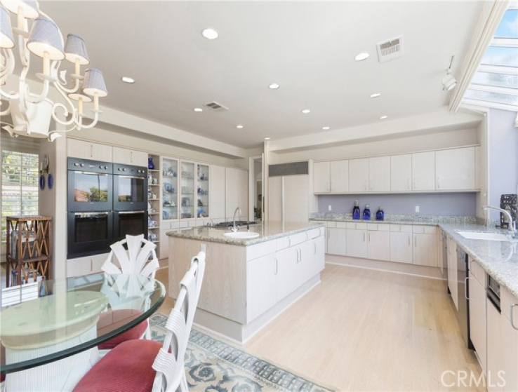 4 Bed Home for Sale in Newport Beach, California