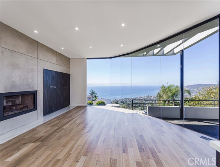 4 Bed Home for Sale in Laguna Beach, California