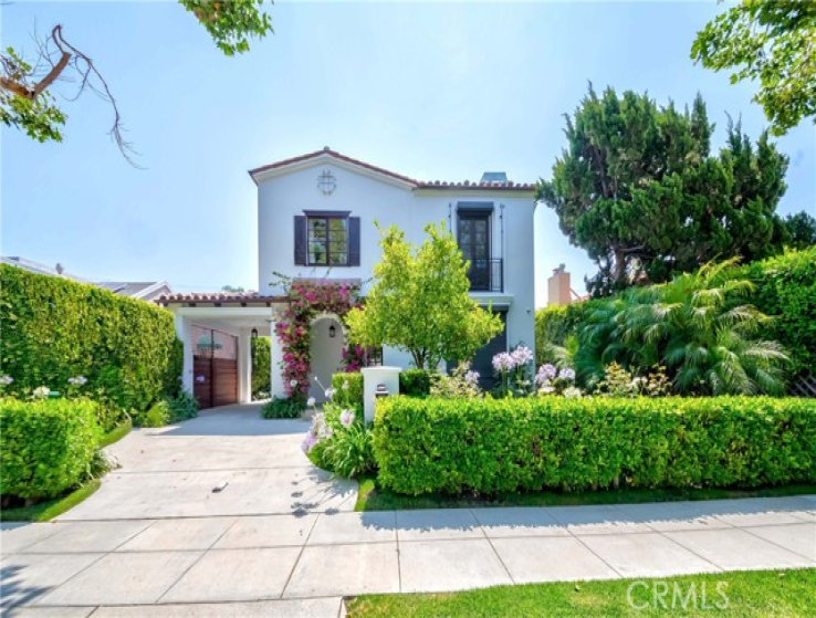 5 Bed Home for Sale in Beverly Hills, California