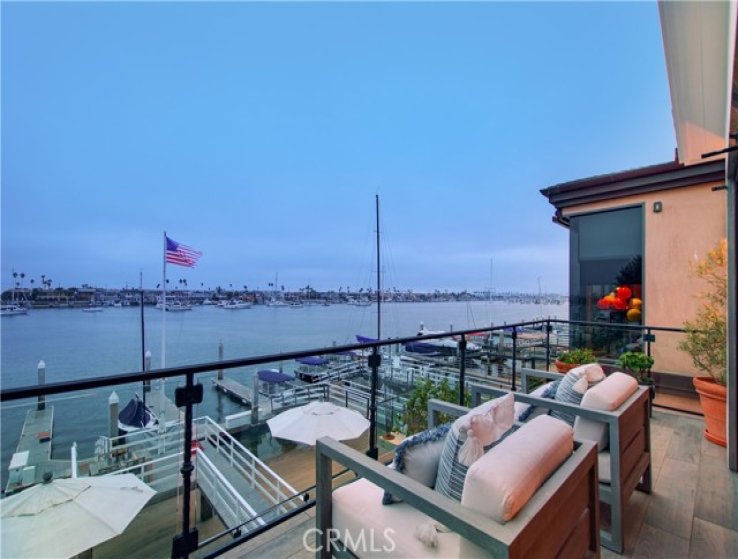 5 Bed Home for Sale in Newport Beach, California