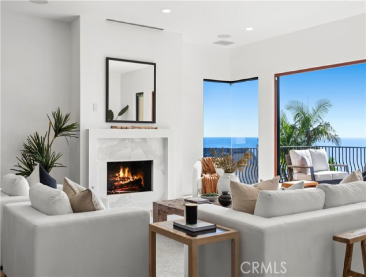 4 Bed Home for Sale in Laguna Beach, California