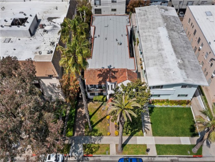  Income Home for Sale in Beverly Hills, California