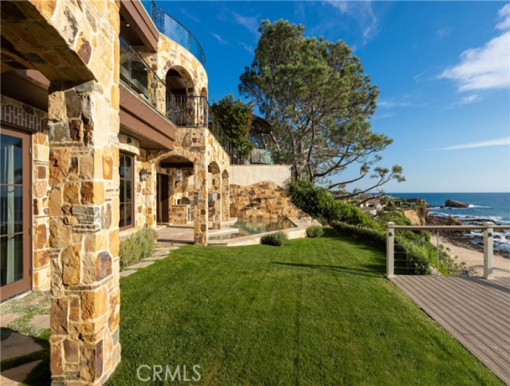 5 Bed Home for Sale in Corona del Mar, California