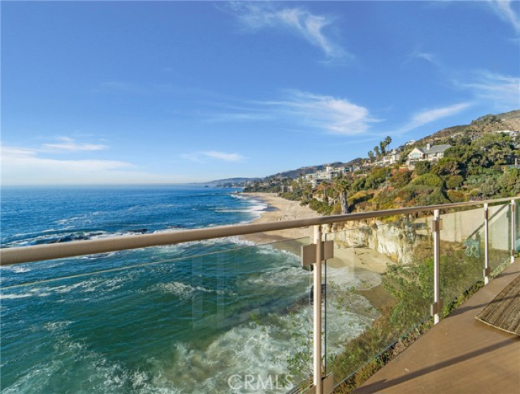 2 Bed Home to Rent in Laguna Beach, California