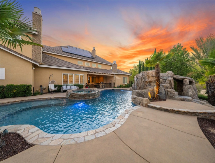 6 Bed Home for Sale in Temecula, California