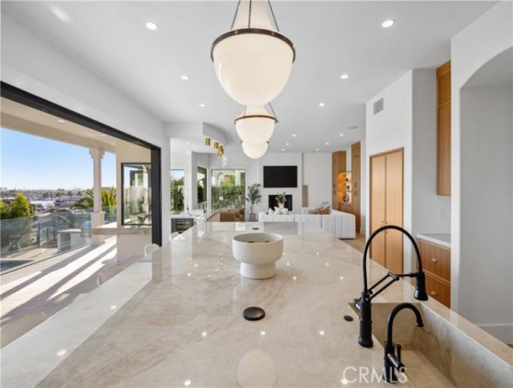 4 Bed Home for Sale in Newport Beach, California