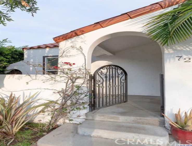 3 Bed Home for Sale in Los Angeles, California