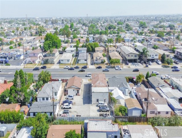  Income Home for Sale in Los Angeles, California