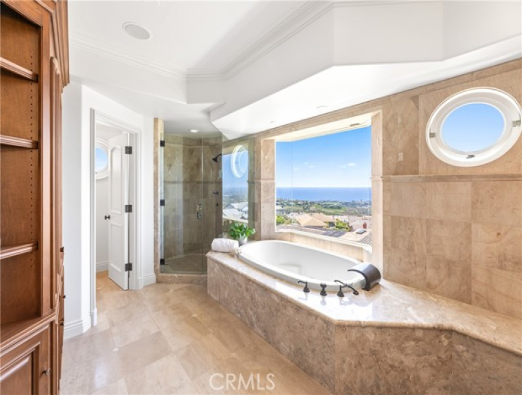 4 Bed Home for Sale in Corona del Mar, California