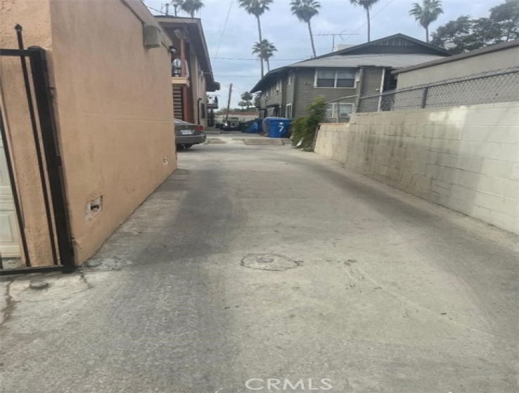  Income Home for Sale in Los Angeles, California