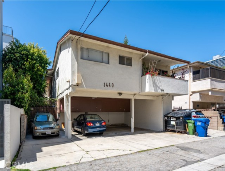  Income Home for Sale in Los Angeles, California