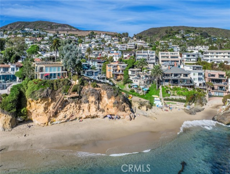 4 Bed Home for Sale in Laguna Beach, California