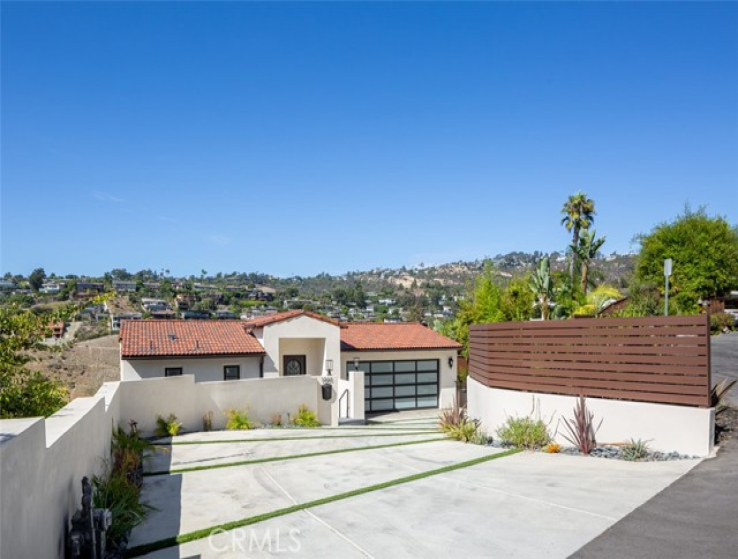 4 Bed Home for Sale in Laguna Beach, California