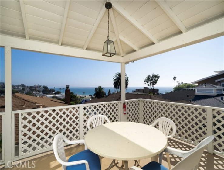 2 Bed Home for Sale in Laguna Beach, California