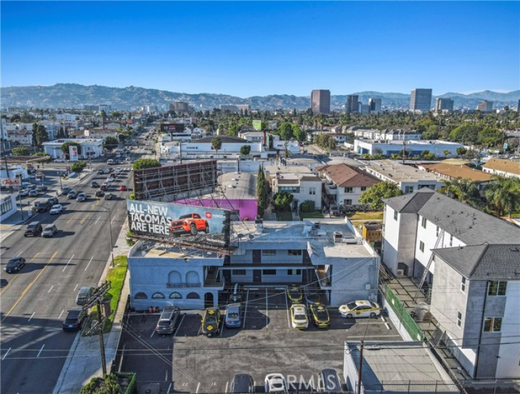  Commercial for Sale in Los Angeles, California