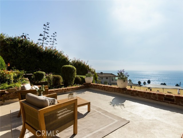 3 Bed Home for Sale in Laguna Beach, California