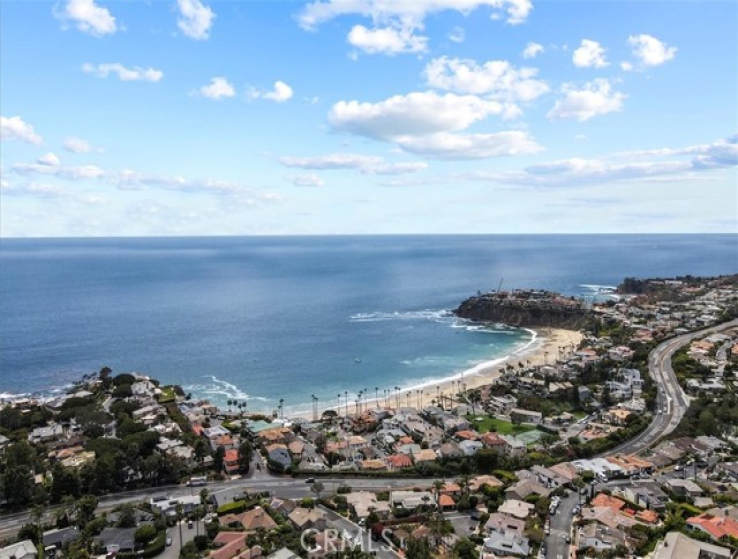 3 Bed Home to Rent in Laguna Beach, California