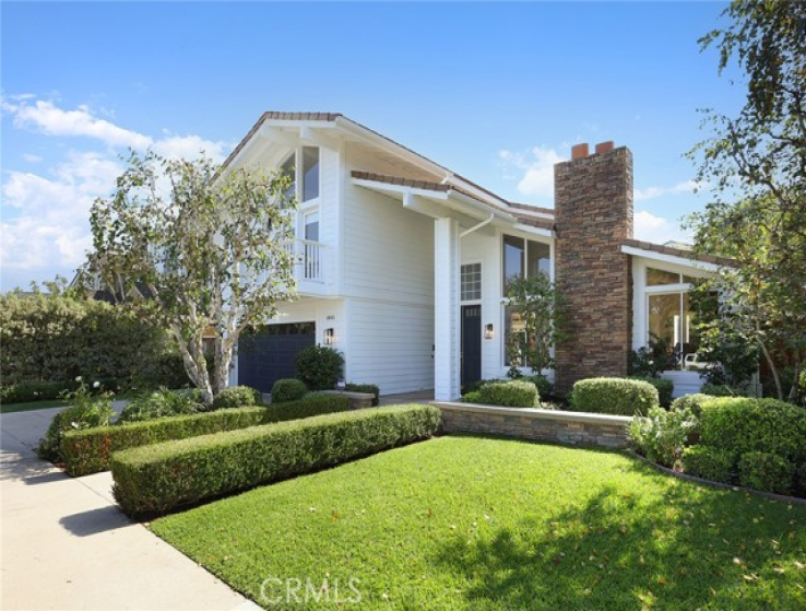 4 Bed Home for Sale in Newport Beach, California