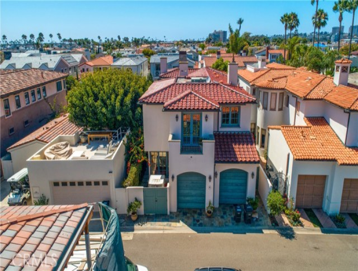 3 Bed Home for Sale in Newport Beach, California