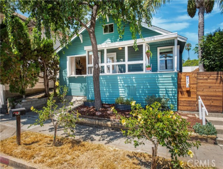 2 Bed Home for Sale in Santa Barbara, California