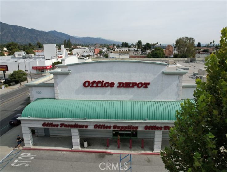  Commercial for Sale in Pasadena, California