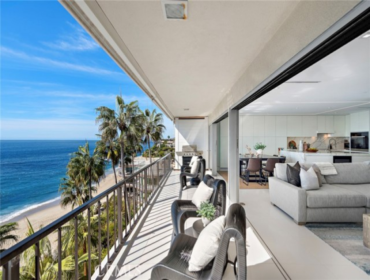 2 Bed Home for Sale in Laguna Beach, California