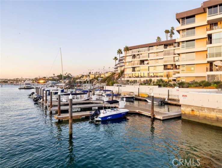 4 Bed Home for Sale in Corona del Mar, California