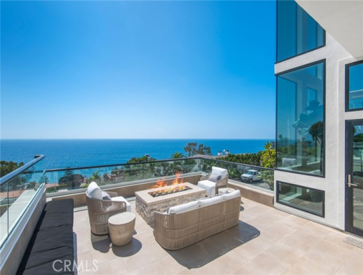 4 Bed Home for Sale in Laguna Beach, California