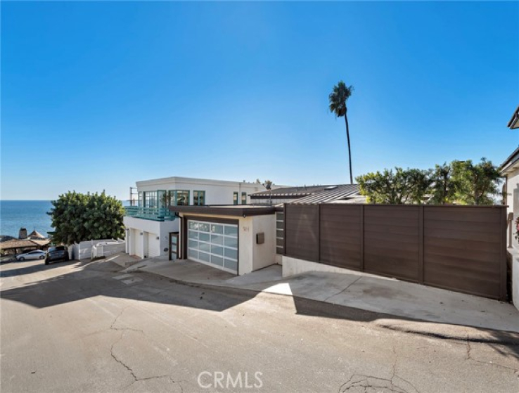 4 Bed Home for Sale in Laguna Beach, California