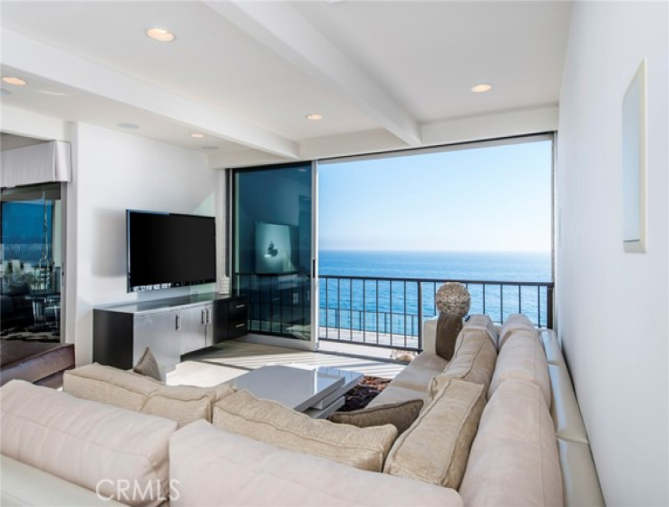 4 Bed Home for Sale in Laguna Beach, California