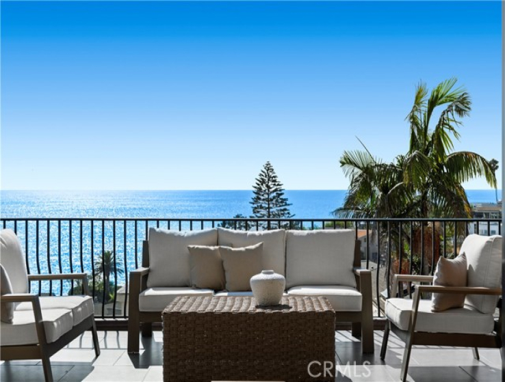 4 Bed Home for Sale in Laguna Beach, California