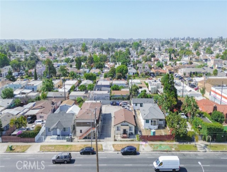  Income Home for Sale in Los Angeles, California