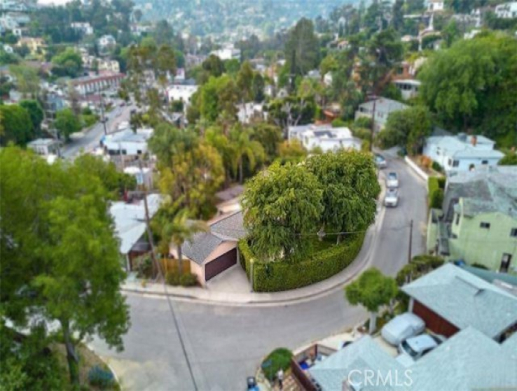 3 Bed Home for Sale in Los Angeles, California