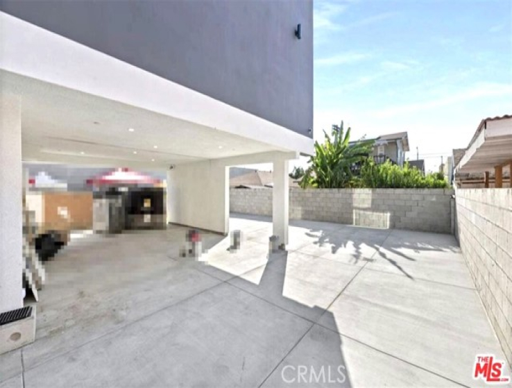  Commercial for Sale in Los Angeles, California