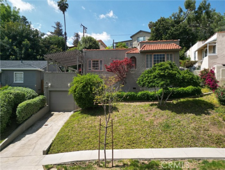 2 Bed Home for Sale in South Pasadena, California