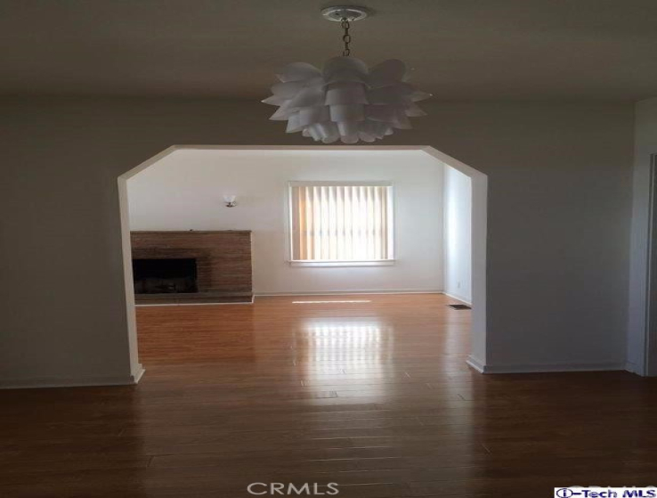 3 Bed Home to Rent in Glendale, California