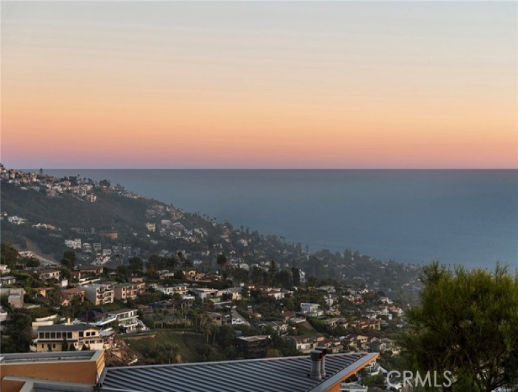 5 Bed Home for Sale in Laguna Beach, California