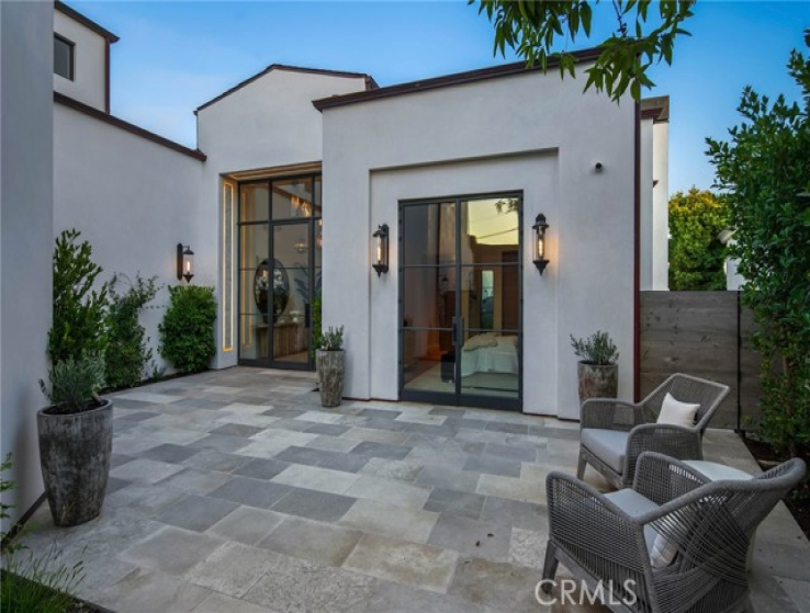 6 Bed Home for Sale in Newport Beach, California