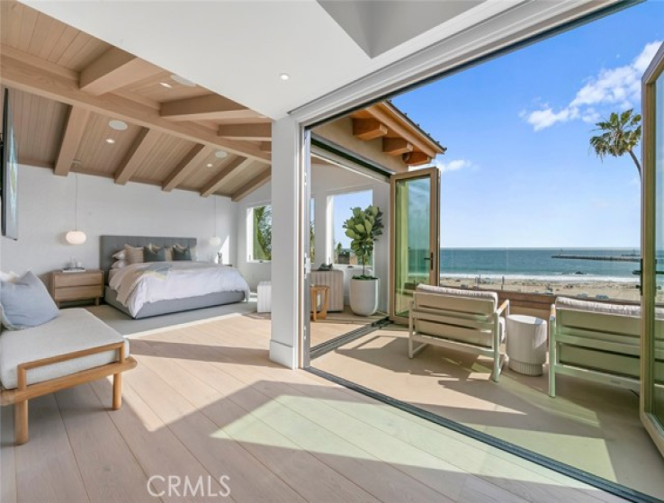 3 Bed Home for Sale in Corona del Mar, California