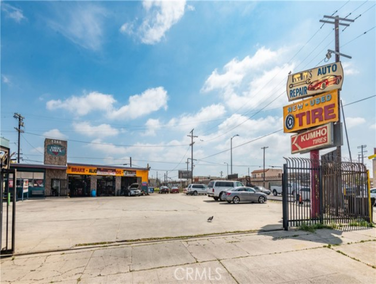  Commercial for Sale in Los Angeles, California