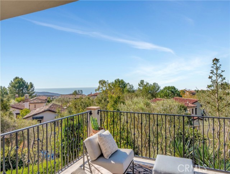 4 Bed Home for Sale in Newport Coast, California