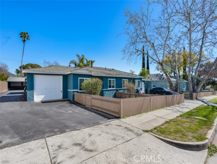  Income Home for Sale in Pasadena, California