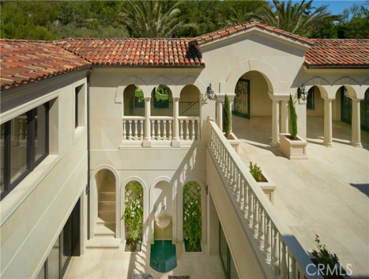 7 Bed Home to Rent in Newport Coast, California