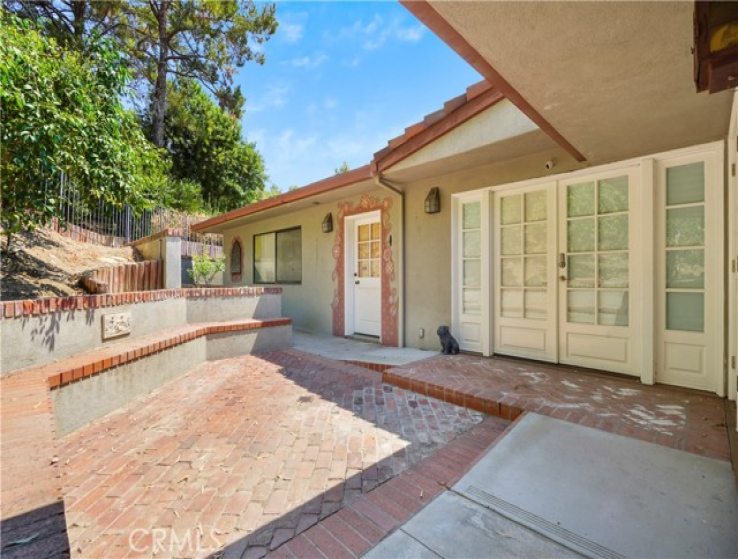 5 Bed Home for Sale in Calabasas, California