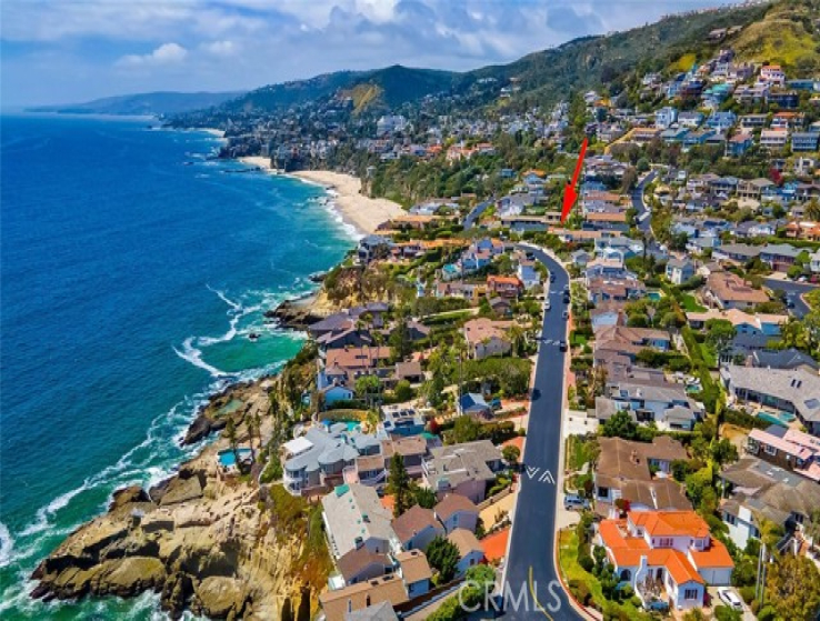 2 Bed Home to Rent in Laguna Beach, California