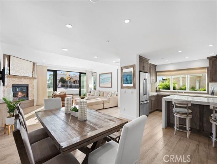 4 Bed Home for Sale in Newport Beach, California