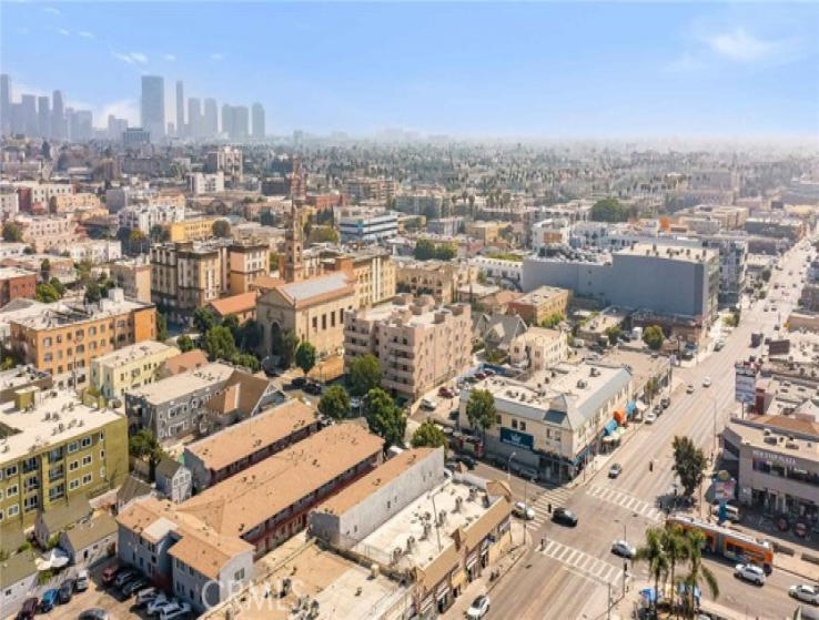  Commercial for Sale in Los Angeles, California