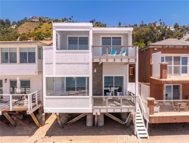 4 Bed Home for Sale in Malibu, California